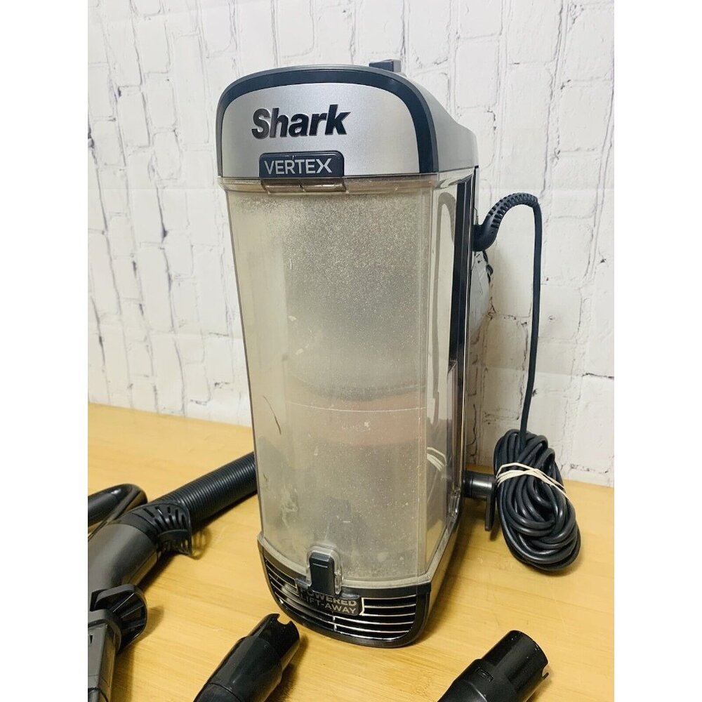 Shark Vertex DuoClean PowerFin Upright Vacuum Powered Lift-Away Vacuum AZ2002 - Picture 5 of 10